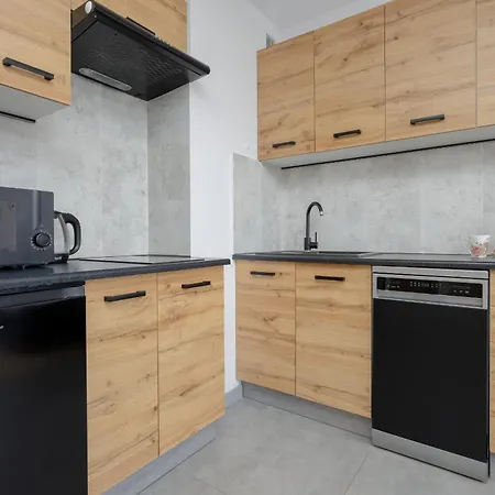 Comfortable One-bedroom Mokotow By Renters דירה *