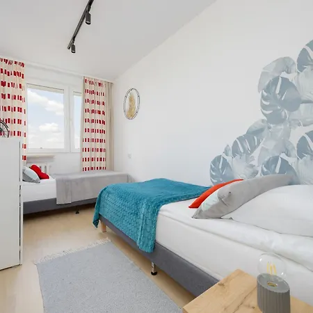 Comfortable One-bedroom Mokotow By Renters Appartamento Varsavia